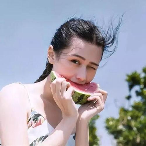 低调吃瓜头像女生可爱,低调吃瓜头像女生可爱瞬间